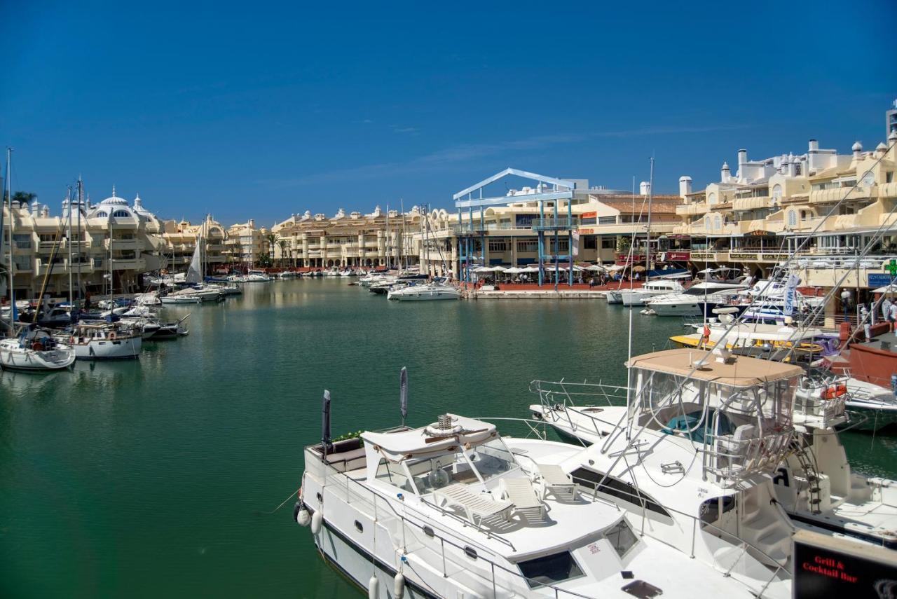 Benal Beach, Luxury Sea & Mountain View Beachside 1 Bedroom Apartment Benalmádena Dış mekan fotoğraf