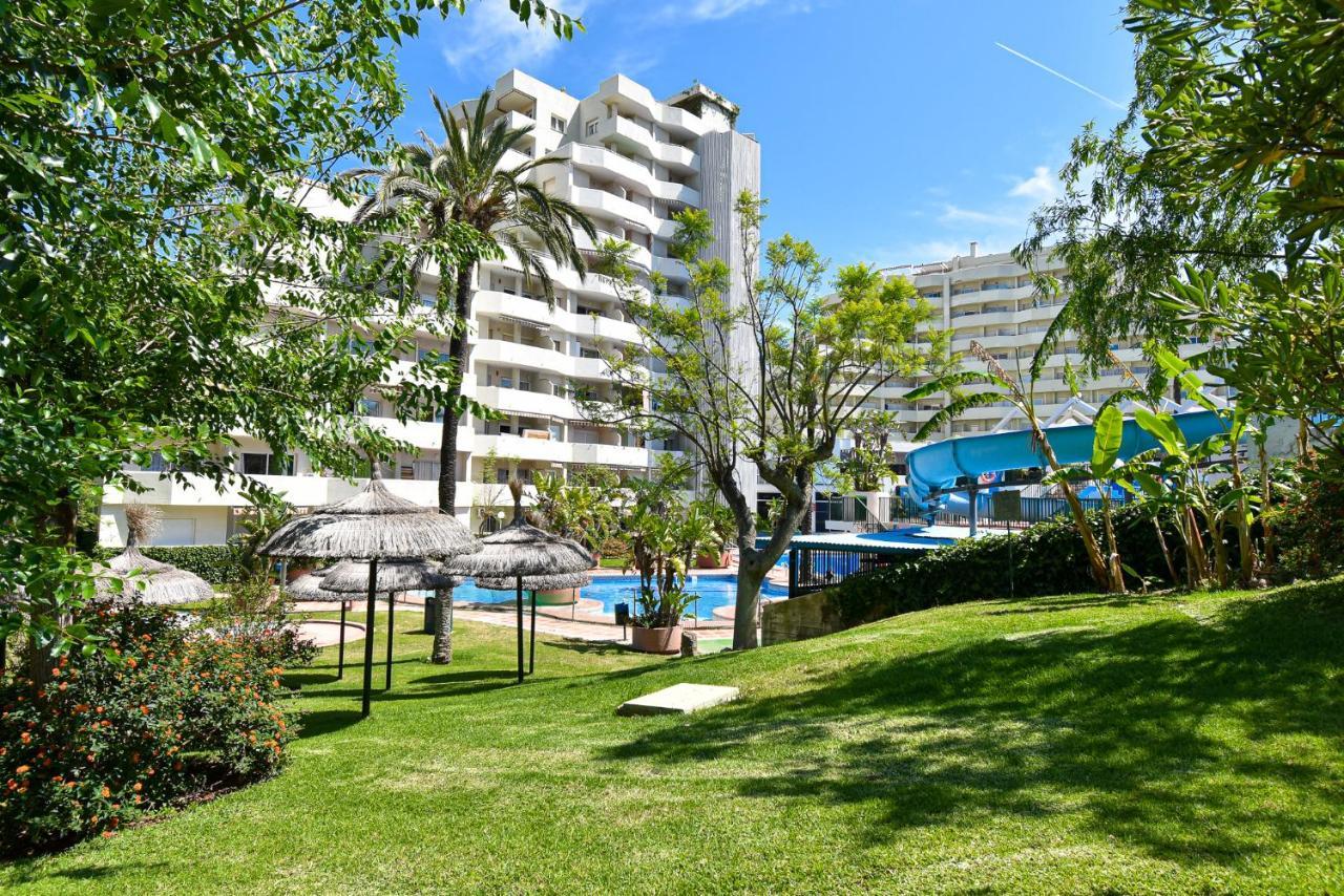 Benal Beach, Luxury Sea & Mountain View Beachside 1 Bedroom Apartment Benalmádena Dış mekan fotoğraf