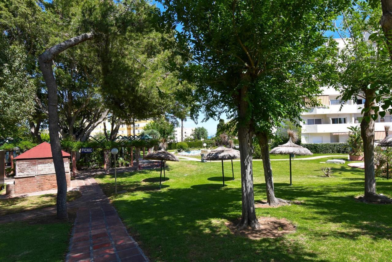 Benal Beach, Luxury Sea & Mountain View Beachside 1 Bedroom Apartment Benalmádena Dış mekan fotoğraf