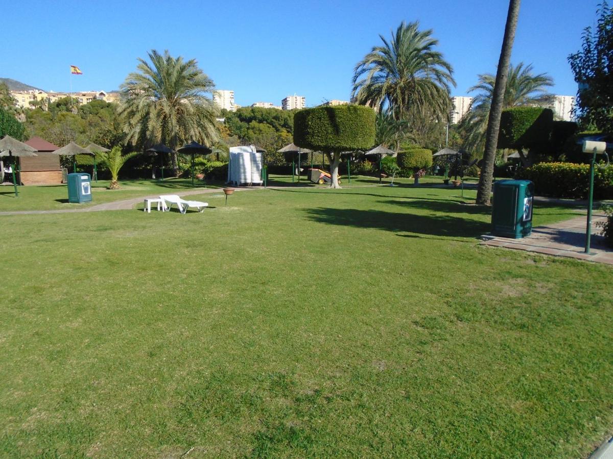 Benal Beach, Luxury Sea & Mountain View Beachside 1 Bedroom Apartment Benalmádena Dış mekan fotoğraf