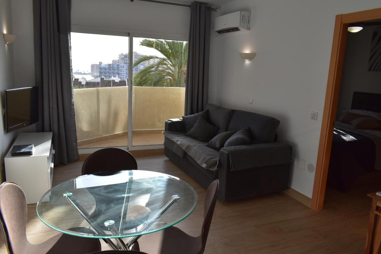 Benal Beach, Luxury Sea & Mountain View Beachside 1 Bedroom Apartment Benalmádena Dış mekan fotoğraf